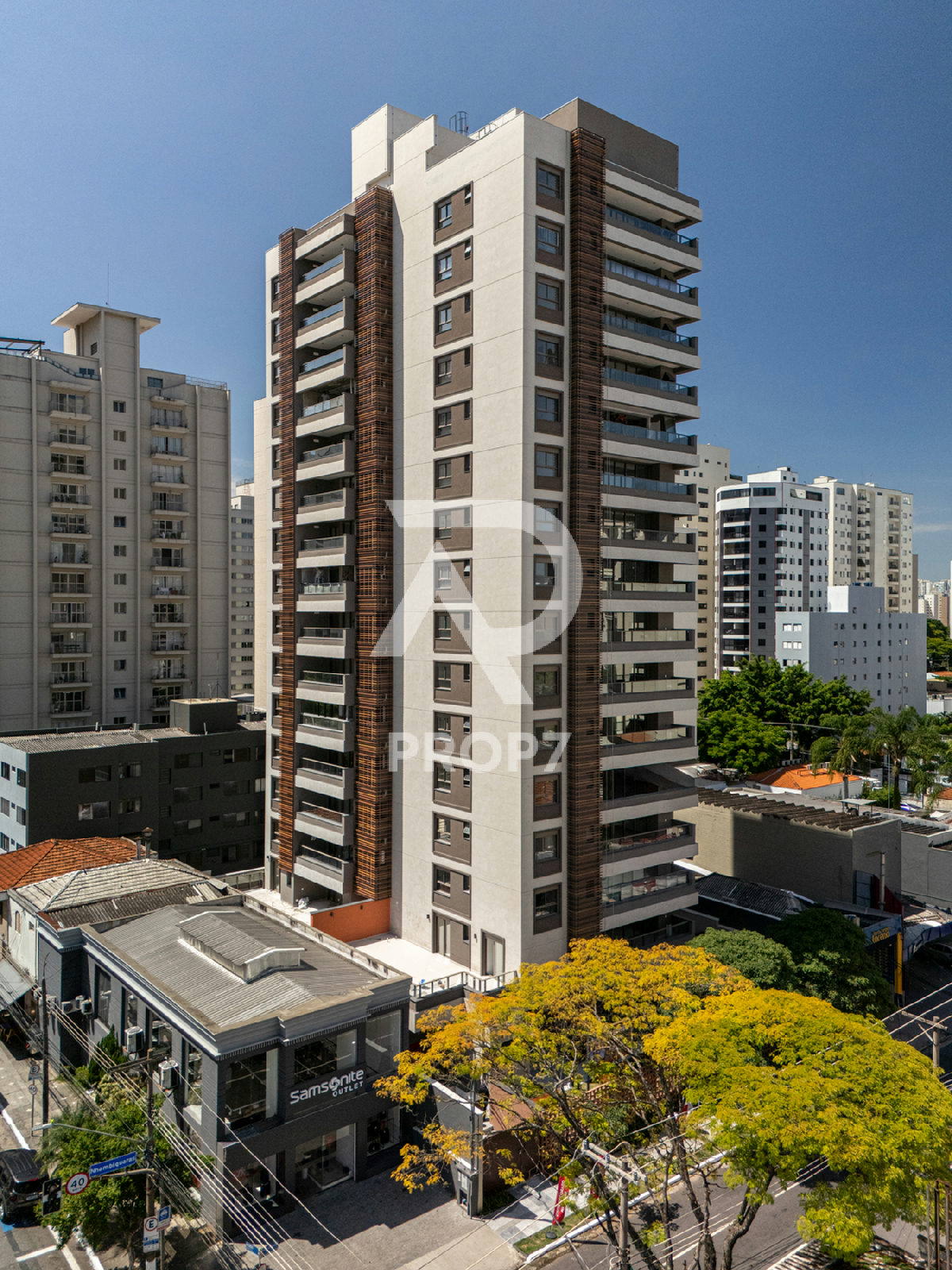 Apartamento 121,4 m² no Nhambi Moema